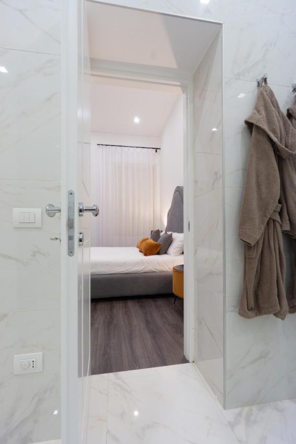 Suite Rodino 24 Naples Extérieur photo